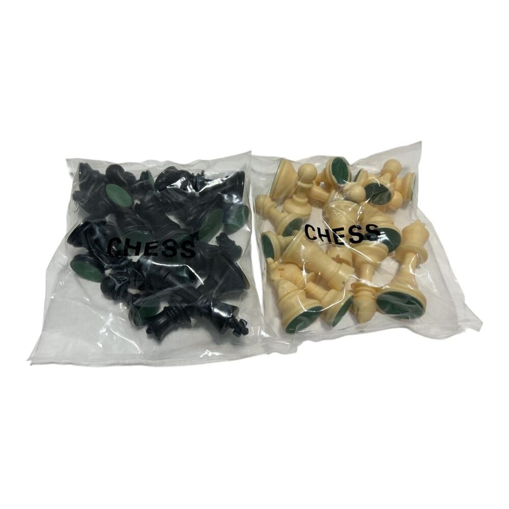 Vintage NEW Weighted Plastic Chess Pieces Felt Bottom Black & White 3.5”